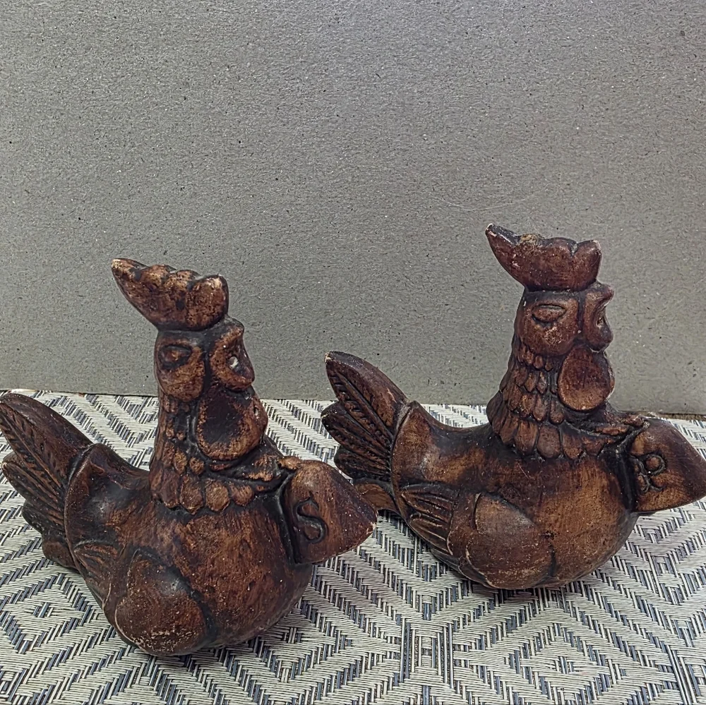 Vtg Treasure Craft Chicken Salt Pepper Shakers #130